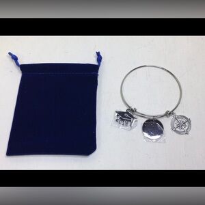 2019 Graduation bracelet